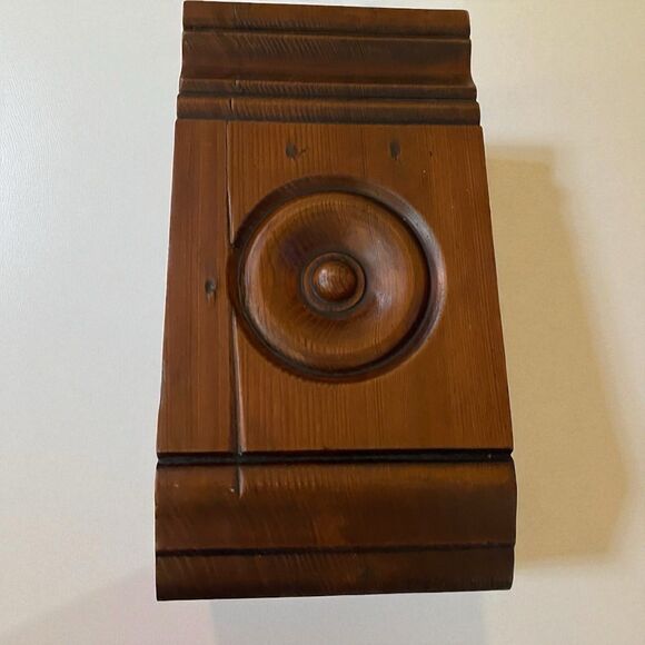 Antique Wooden Architectural Salvage Plinth Block Carved Millwork Rosette - Picture 2 of 8